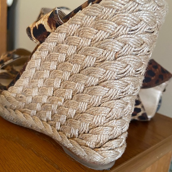 Stuart Weitzman fabric animal print platform sandals. Size 10. - Picture 2 of 3